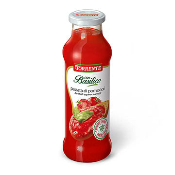 Tomato puree with basil